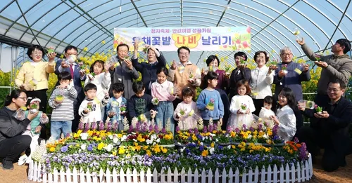 강진청자축제, 개막 이틀 만에 8만 명 북적… 대박 난다
