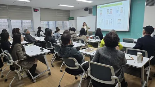 여수시, 2026세계섬박람회 자원봉사 양성…시민외국어교육 모집